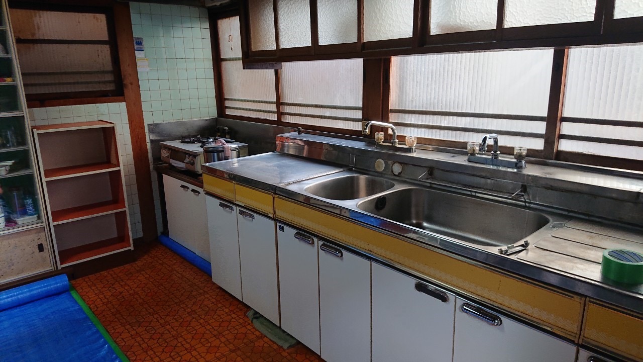 貝塚市　キッチン改修工事